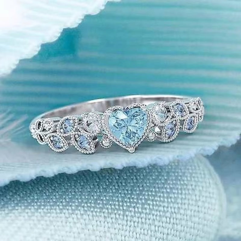 Elegant Beautiful Woman Fashion Silver Color Leaf Heart Rings for Women Noble Princess Engagement Wedding Ring Jewelry